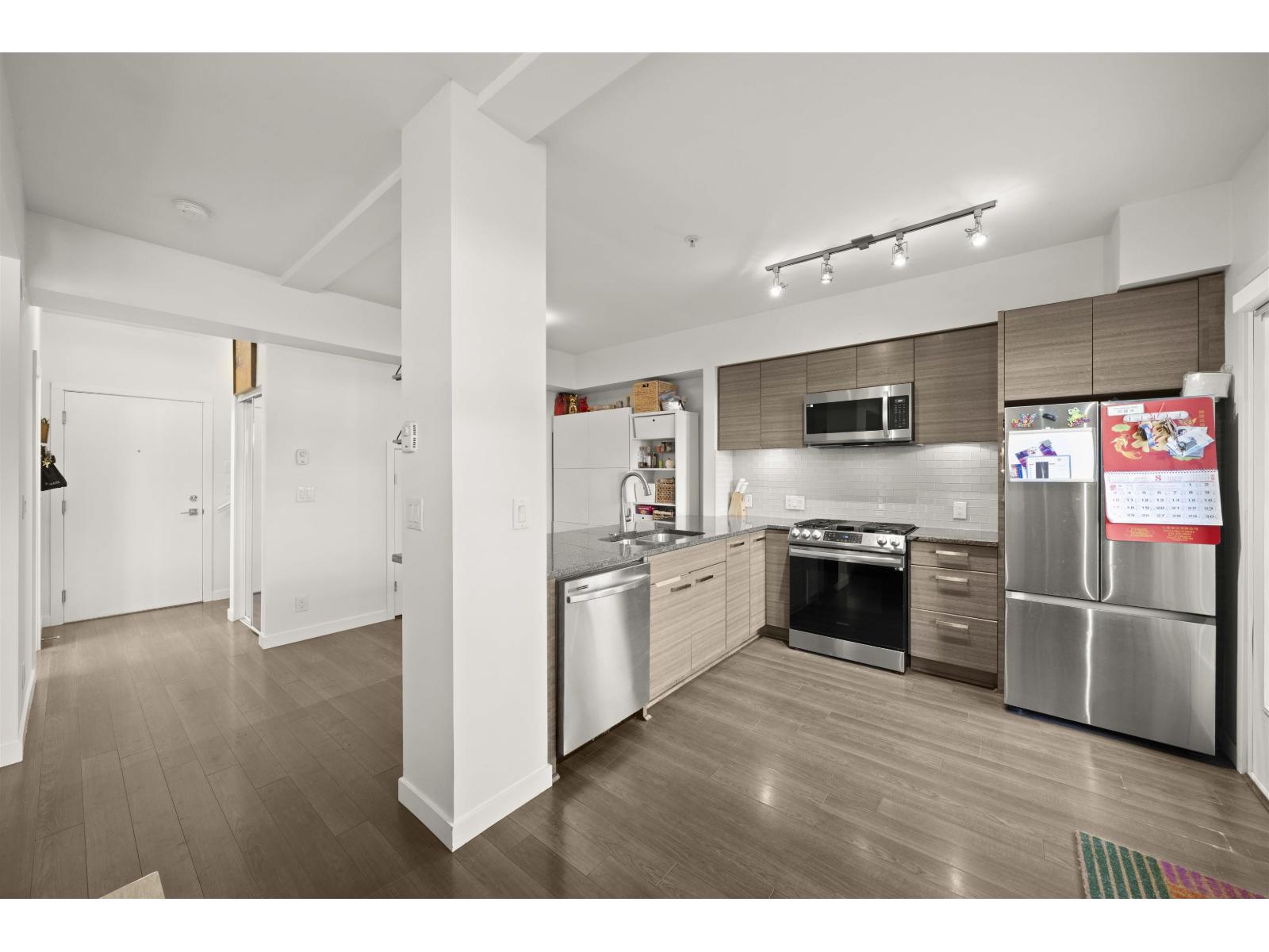 125 13228 Old Yale Road, Surrey, British Columbia V3T 0K3 - Photo 4 - R3085511