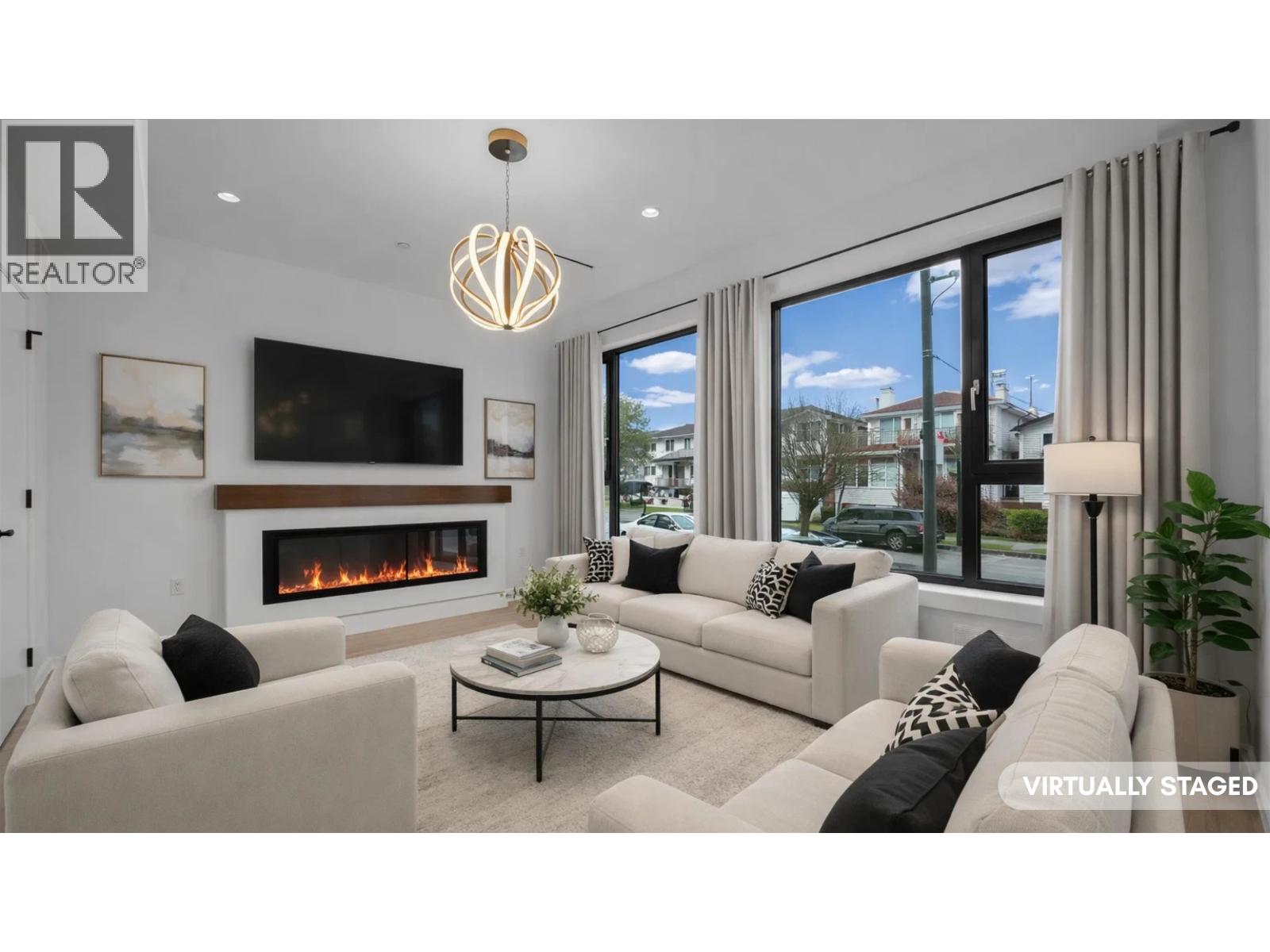 1 262 E 65th Avenue, Vancouver, British Columbia  V5X 2P4 - Photo 1 - R3069959