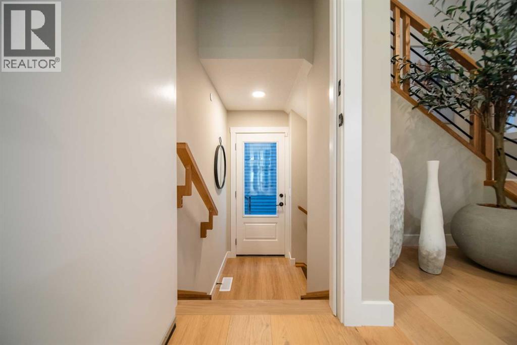 207 Lucas Common Nw, Calgary, Alberta  T3P 2B3 - Photo 35 - A2254552