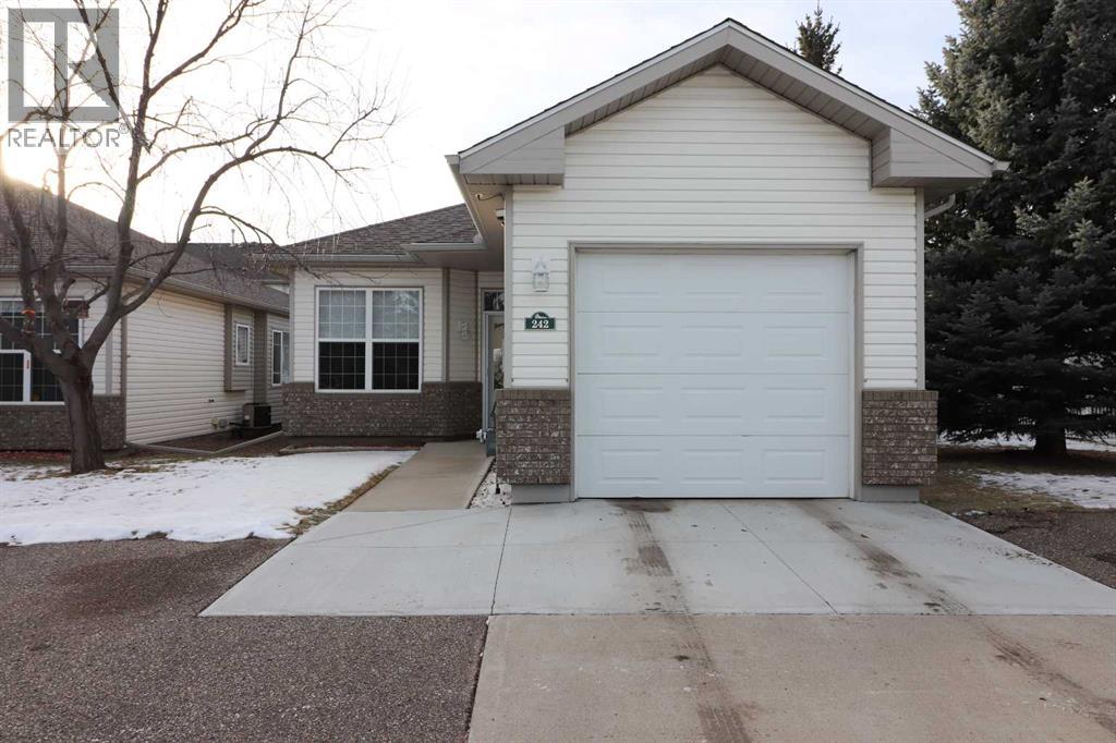 242 Washington Way Se, Medicine Hat, Alberta  T1A 8V2 - Photo 2 - A2278909