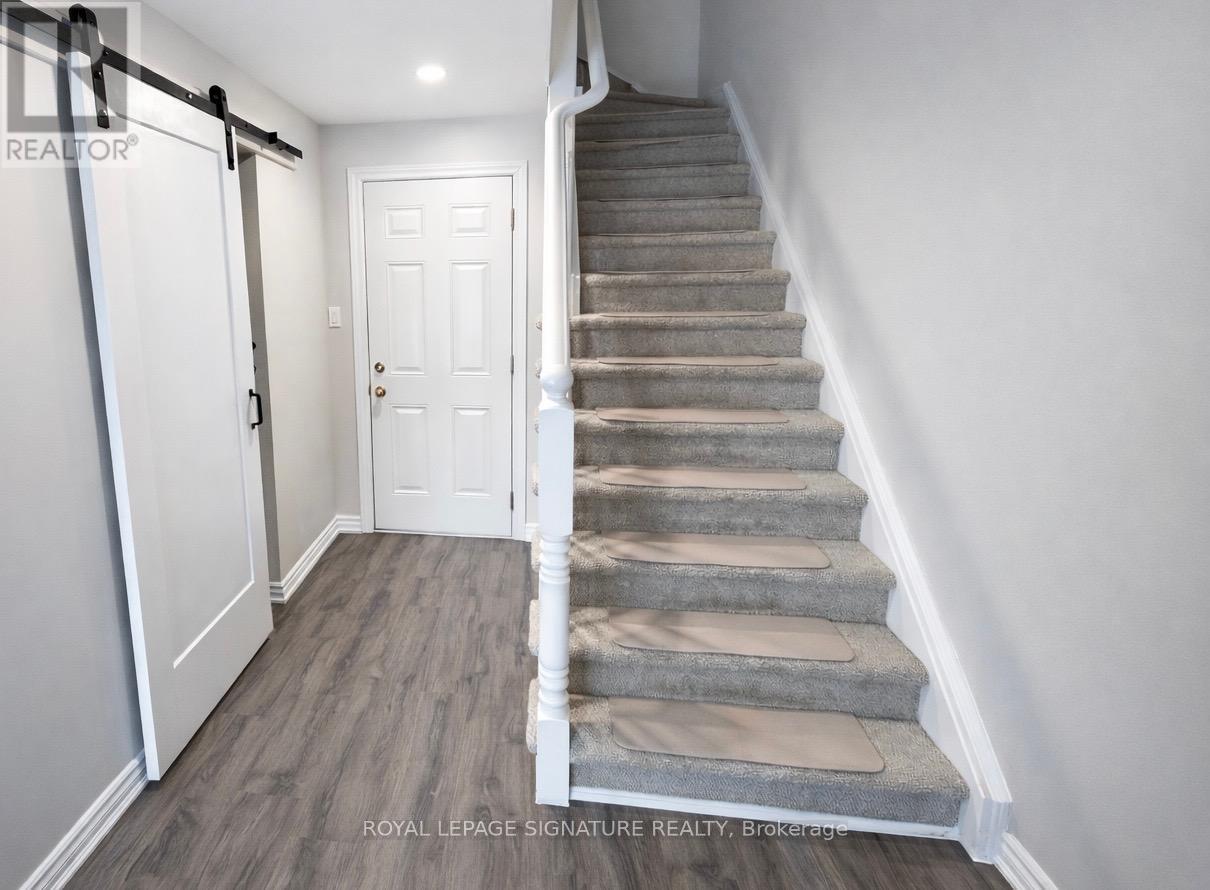 101 Willow Lane, Grimsby, Ontario  L3M 0A7 - Photo 10 - X12750308