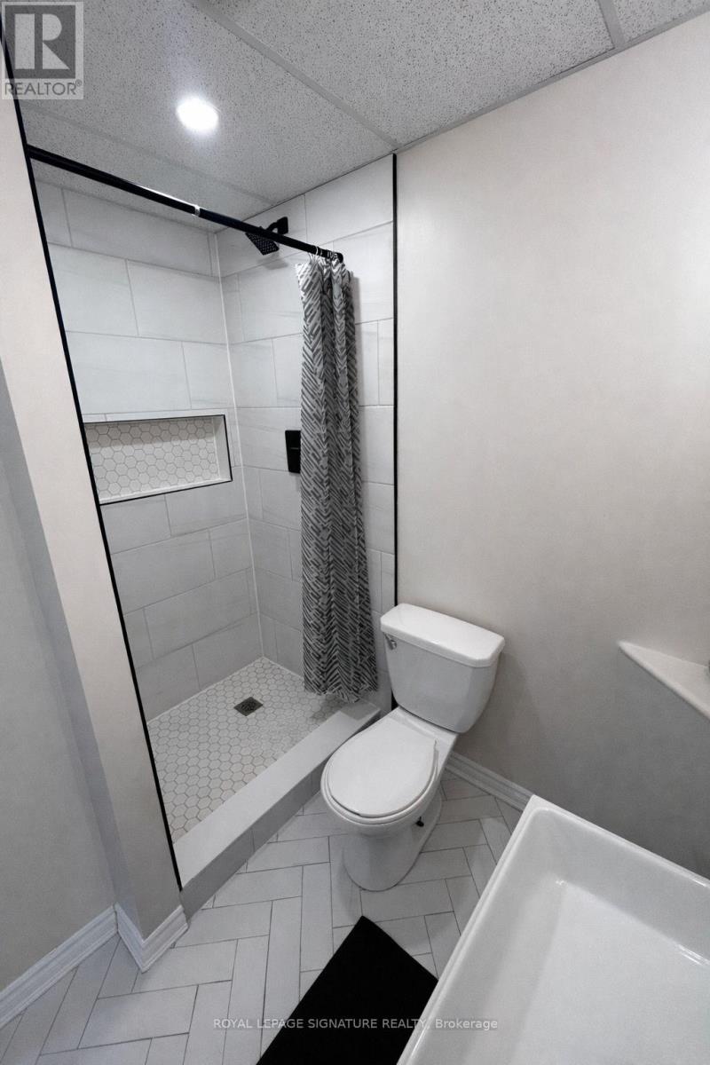 101 Willow Lane, Grimsby, Ontario  L3M 0A7 - Photo 12 - X12750308