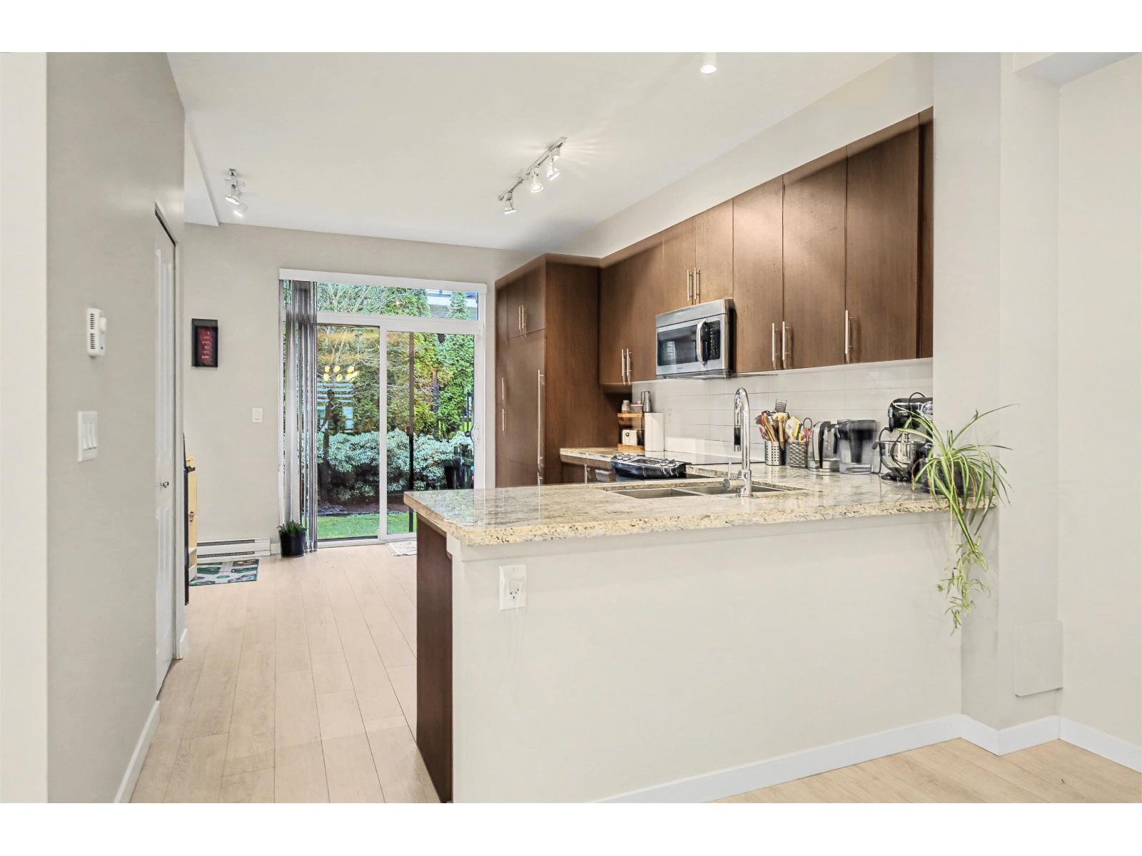 8 14888 62 Avenue, Surrey, British Columbia  V3S 6T7 - Photo 9 - R3085130