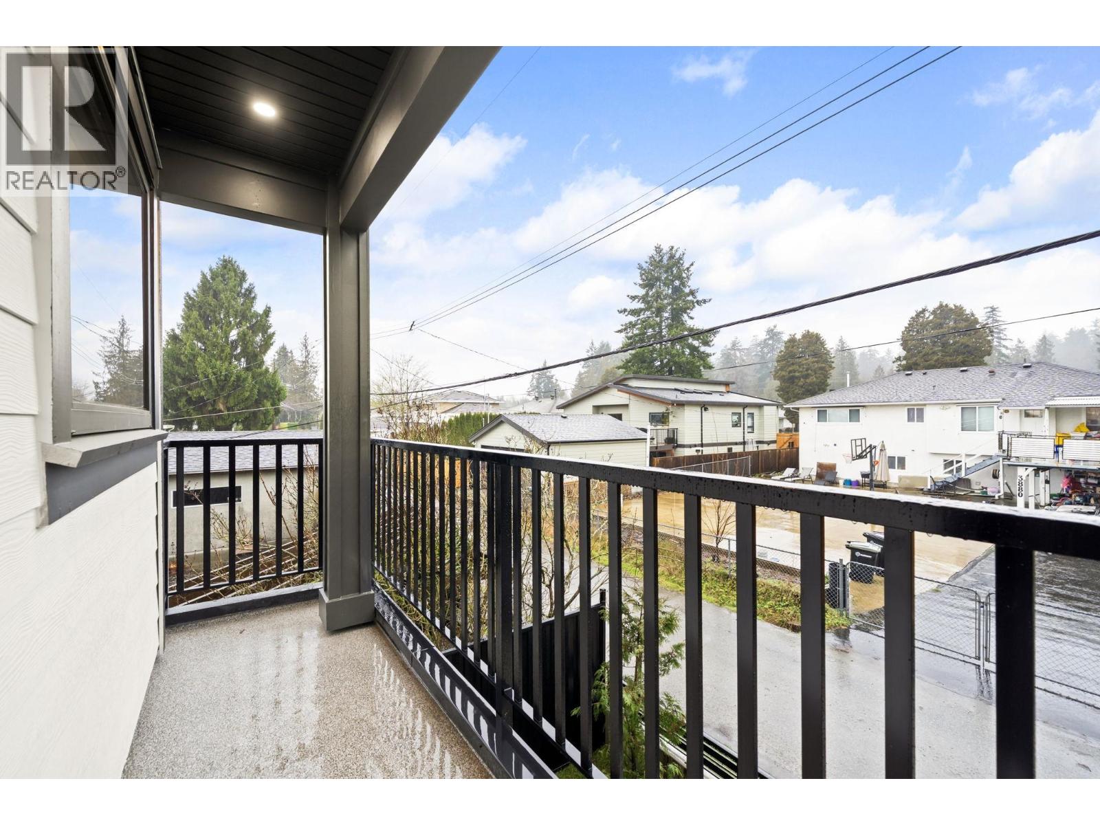 3 3881 Hurst Street, Burnaby, British Columbia  V5J 1M4 - Photo 10 - R3085216