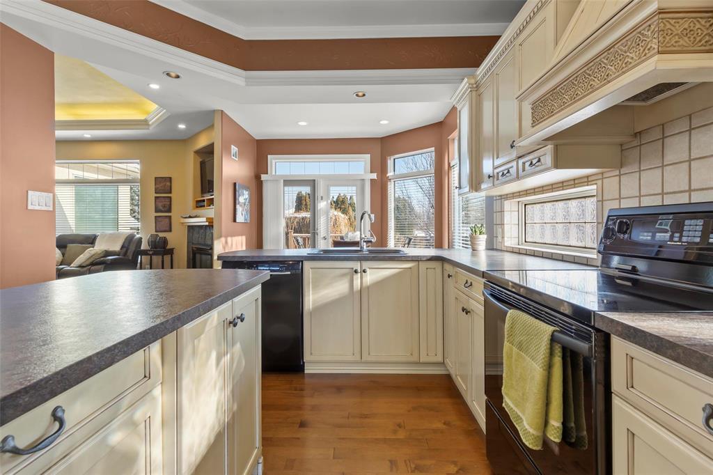 3 Parkview Crescent, Steinbach, Manitoba  R5G 2A2 - Photo 10 - 202601522