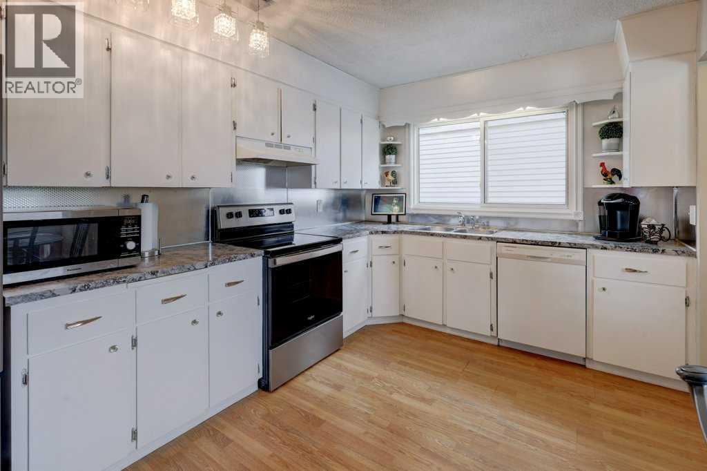 3823 49 Street Ne, Calgary, Alberta  T1Y 1Y5 - Photo 7 - A2283210