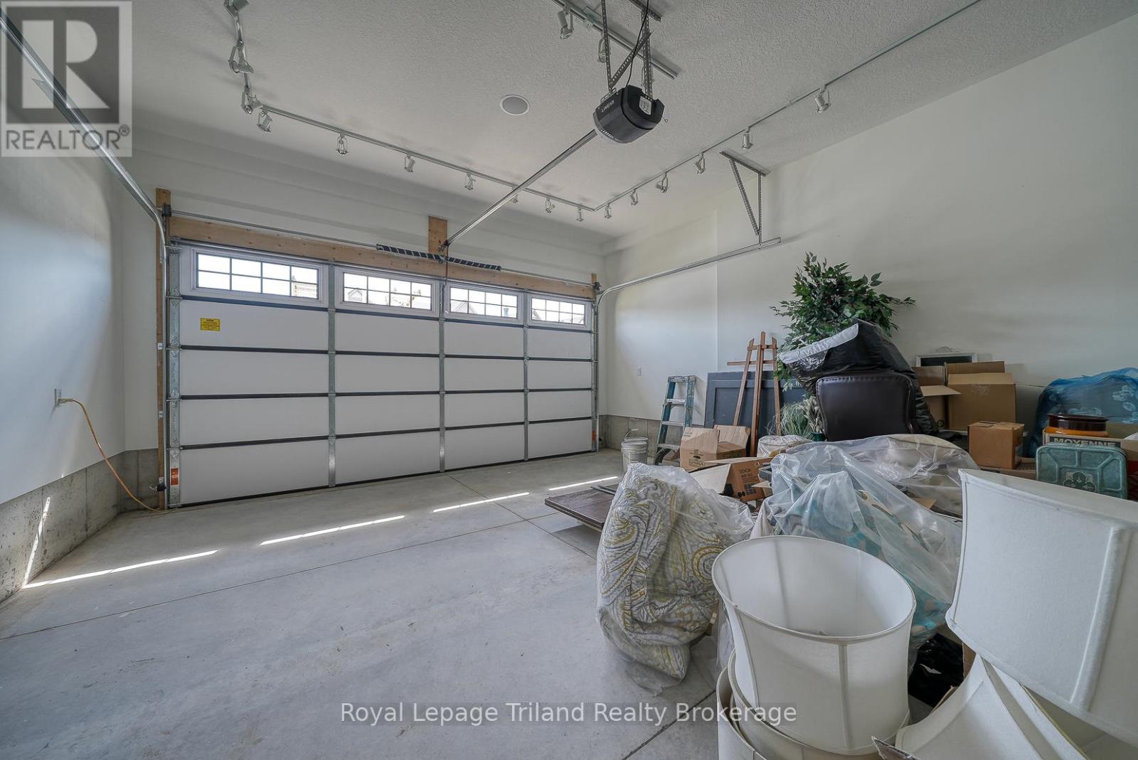 1142 Caen Avenue, Woodstock, Ontario  N4T 0G3 - Photo 36 - X12750514