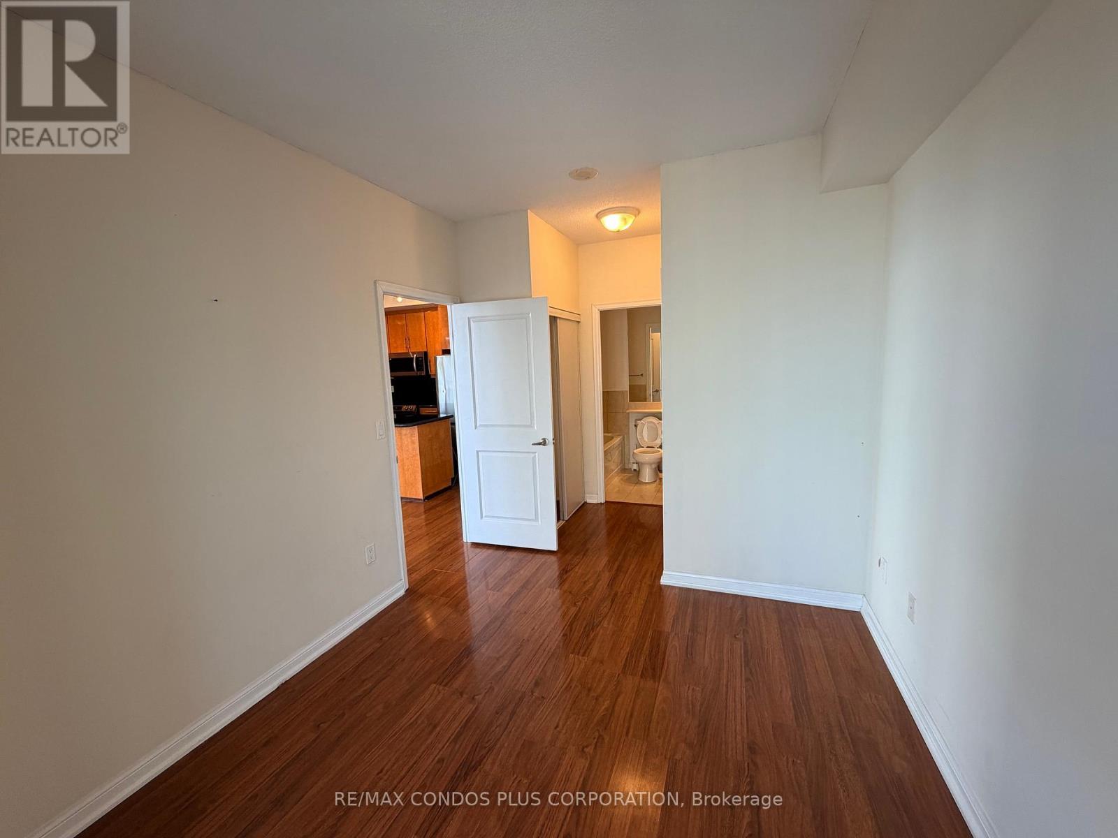 1912 - 628 Fleet Street, Toronto, Ontario  M5V 1A9 - Photo 19 - C12749690