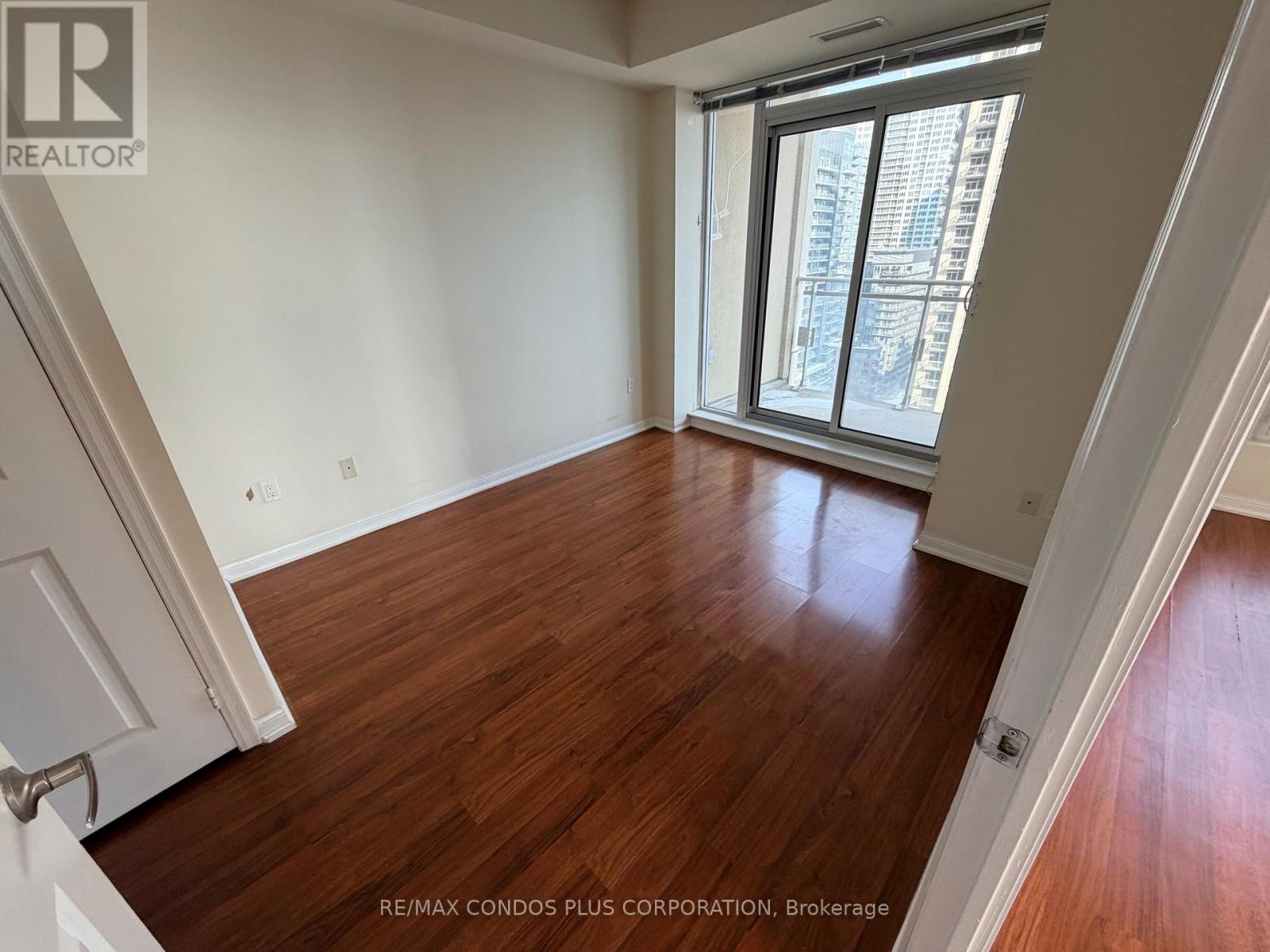 1912 - 628 Fleet Street, Toronto, Ontario  M5V 1A9 - Photo 18 - C12749690