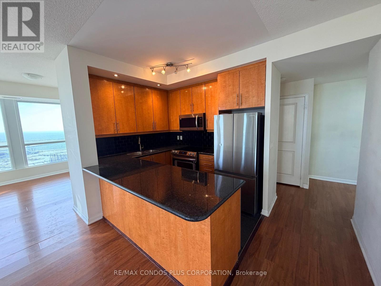 1912 - 628 Fleet Street, Toronto, Ontario  M5V 1A9 - Photo 7 - C12749690