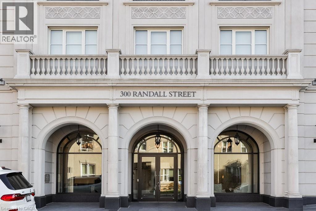 300 RANDALL Street Unit# 212, Oakville, Ontario