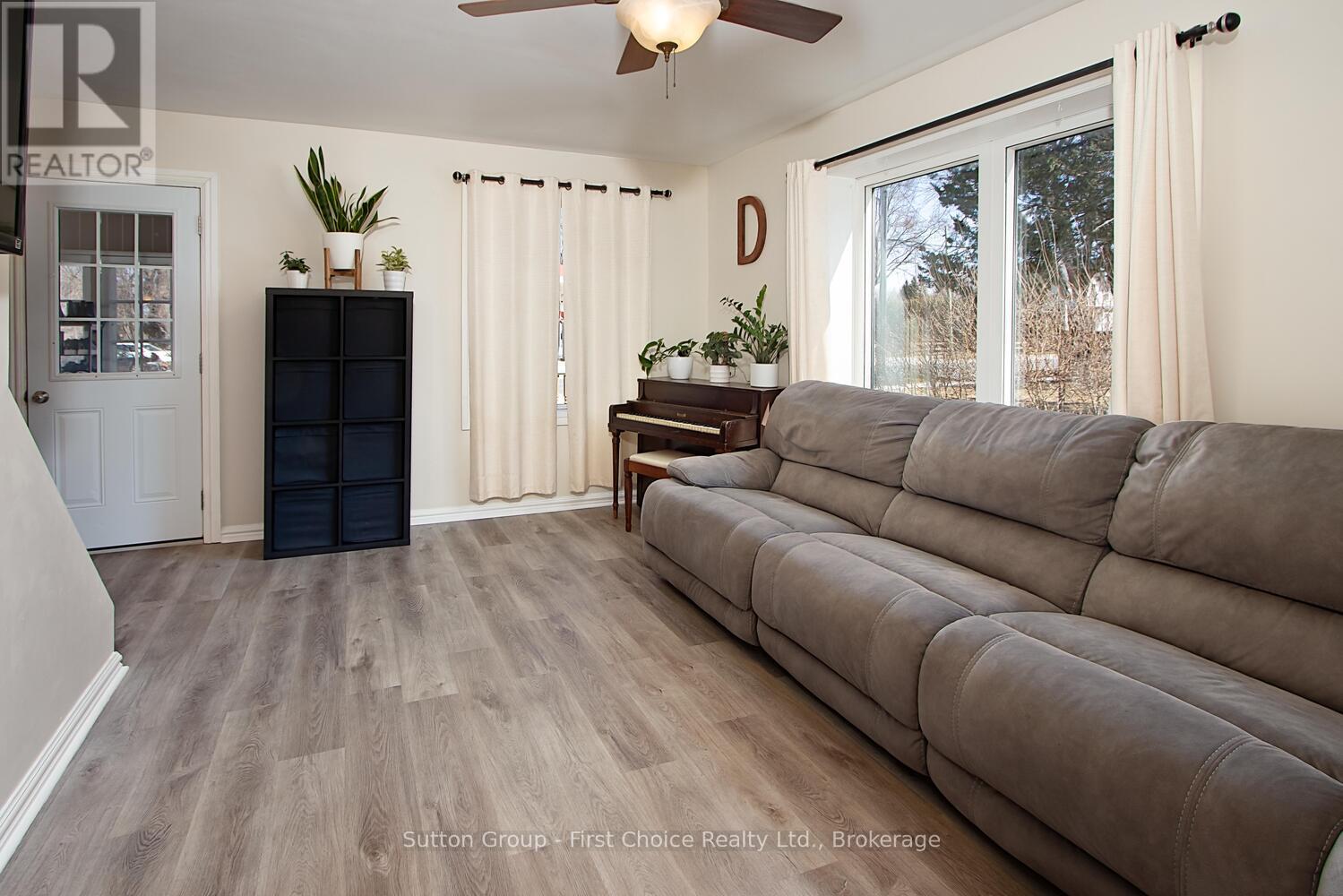 183 Huron Road, Perth South, Ontario  N0K 1X0 - Photo 11 - X12750426