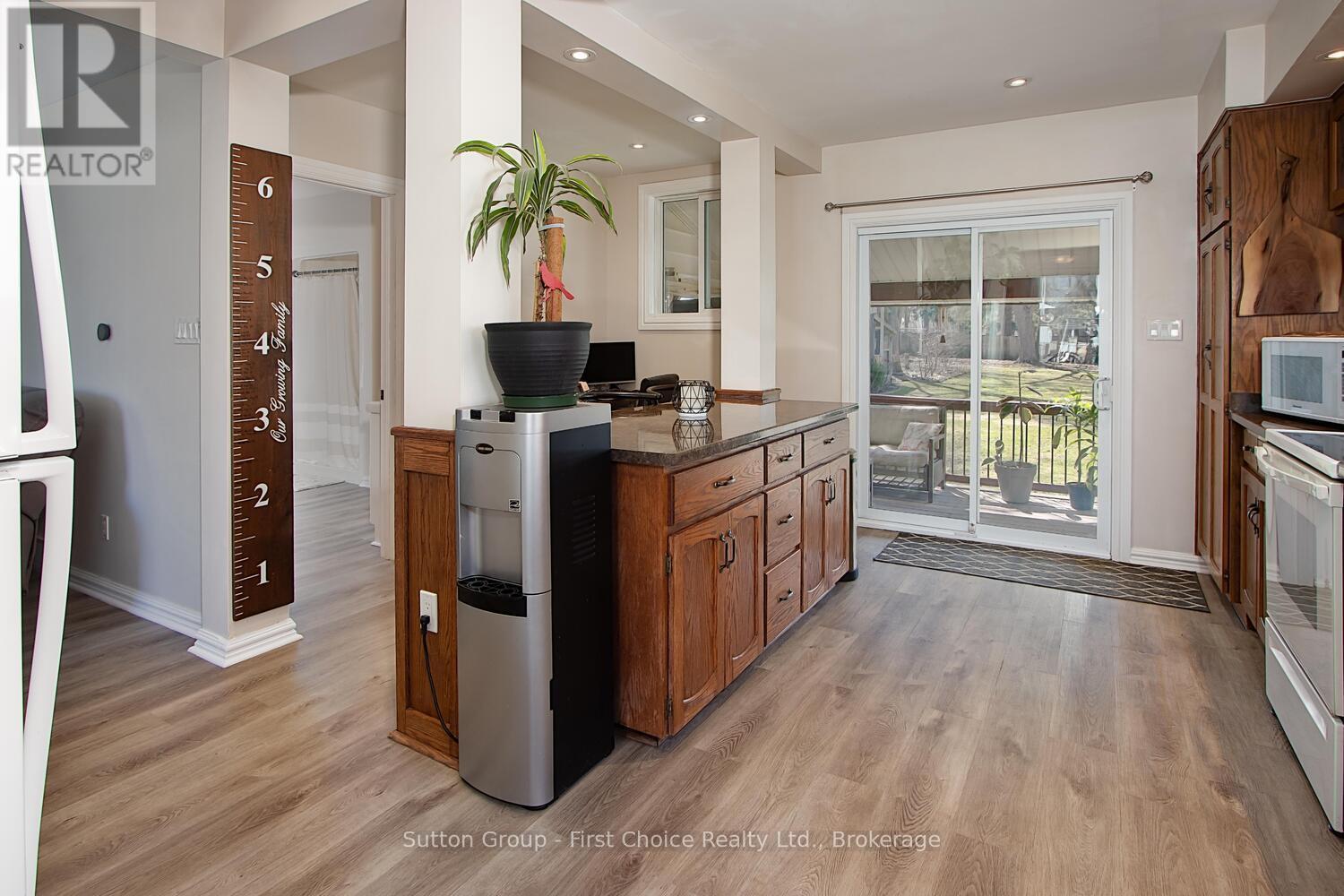 183 Huron Road, Perth South, Ontario  N0K 1X0 - Photo 18 - X12750426