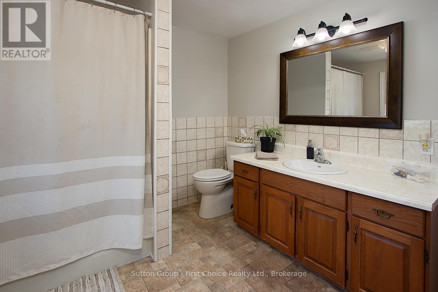 183 Huron Road, Perth South, Ontario  N0K 1X0 - Photo 21 - X12750426