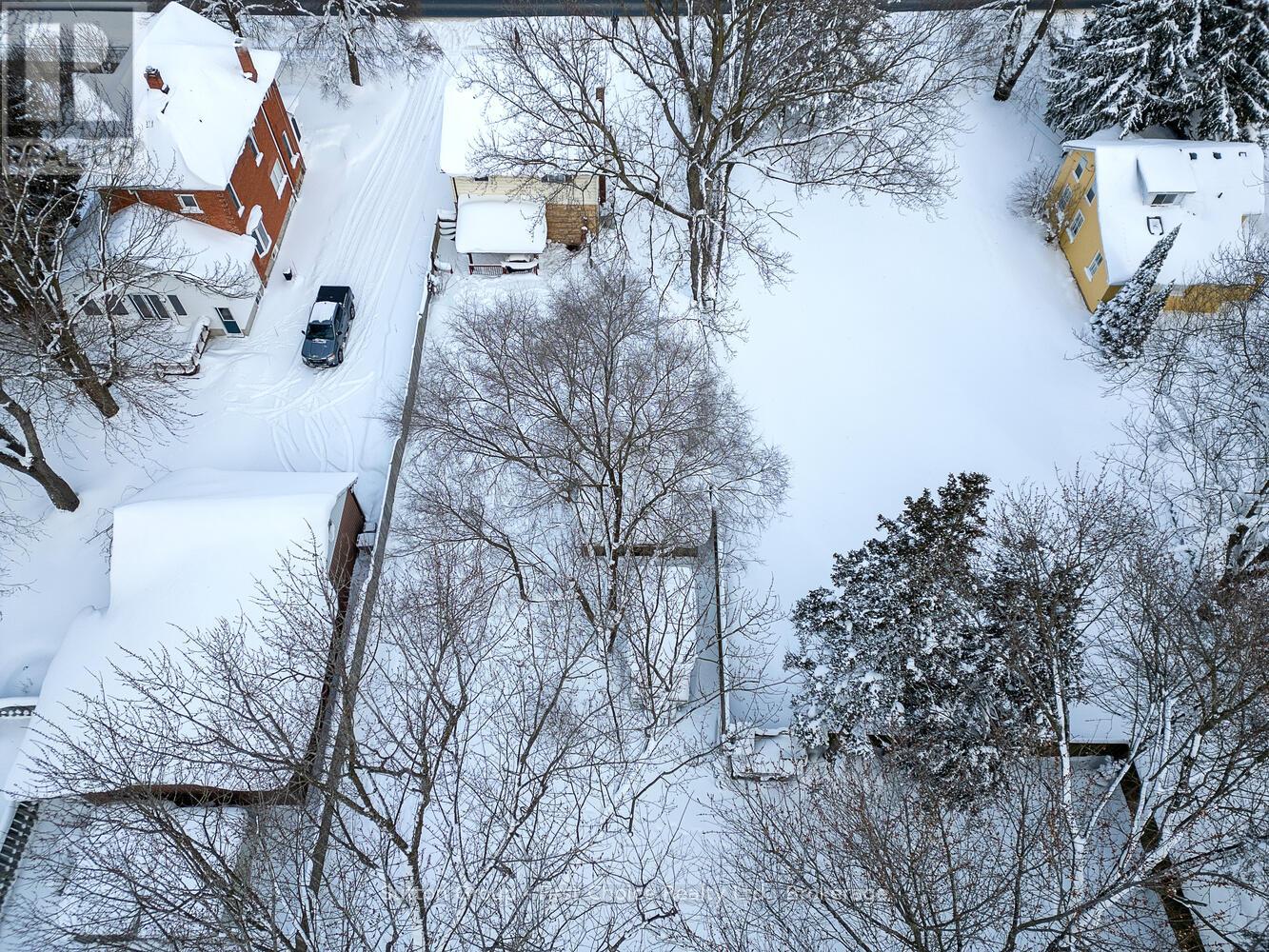 183 Huron Road, Perth South, Ontario  N0K 1X0 - Photo 40 - X12750426