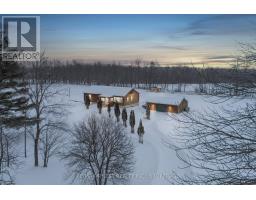 404 DEAN SMITH ROAD, Frontenac, Ontario