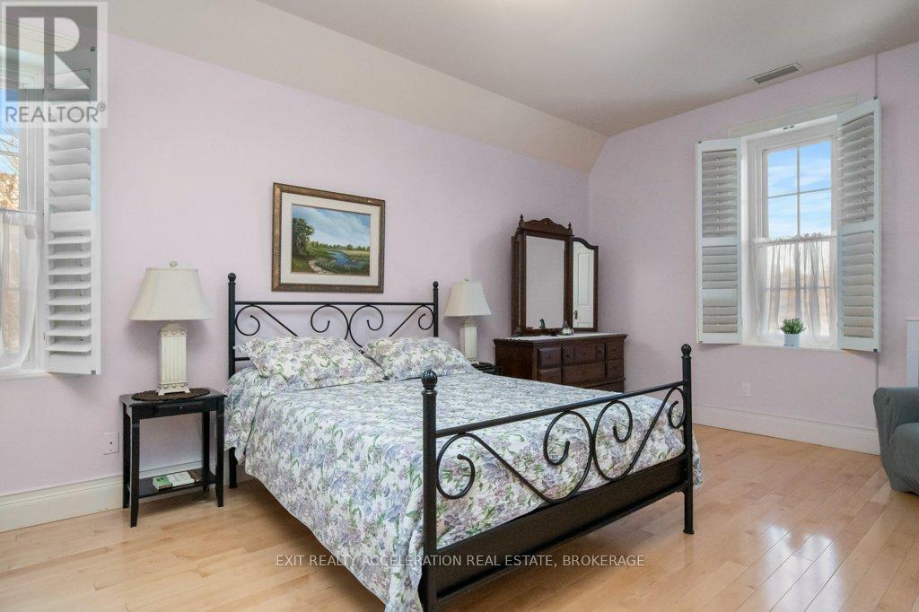 232 Dundas Street W, Greater Napanee, Ontario  K7R 2A8 - Photo 23 - X12750702