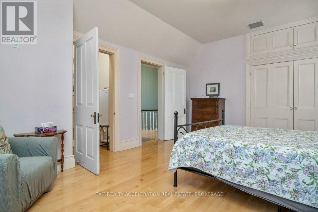 232 Dundas Street W, Greater Napanee, Ontario  K7R 2A8 - Photo 24 - X12750702