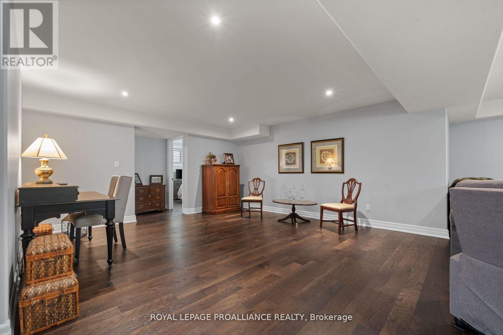 27 Autumn Grove, Quinte West, Ontario  K8V 0G9 - Photo 31 - X12750666