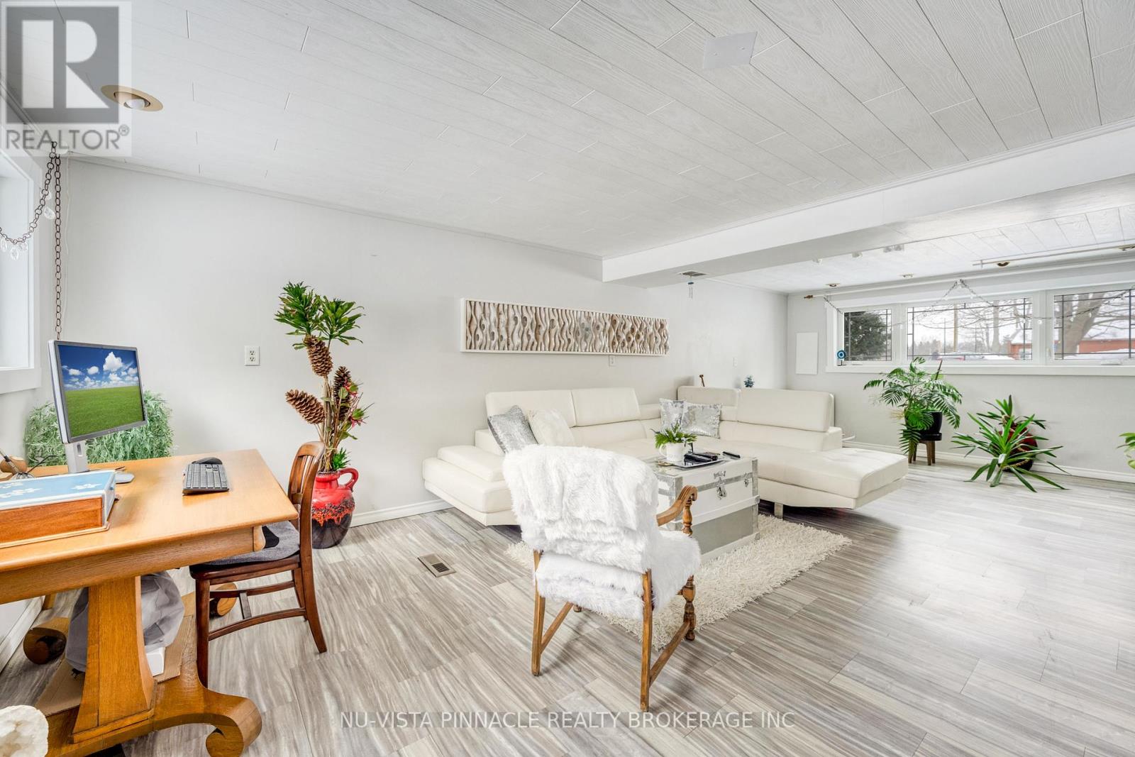 3567 Egremont Road, Plympton-Wyoming, Ontario  N0M 1E0 - Photo 20 - X12750470