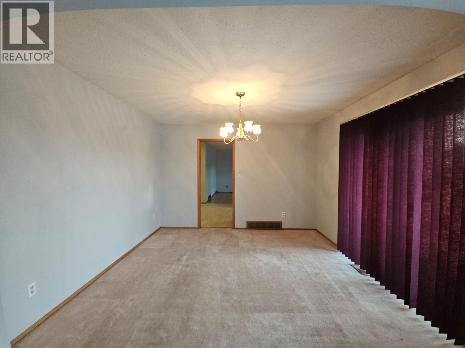 128 Kiskatinaw Crescent, Tumbler Ridge, British Columbia  V0C 2W0 - Photo 13 - 10366714