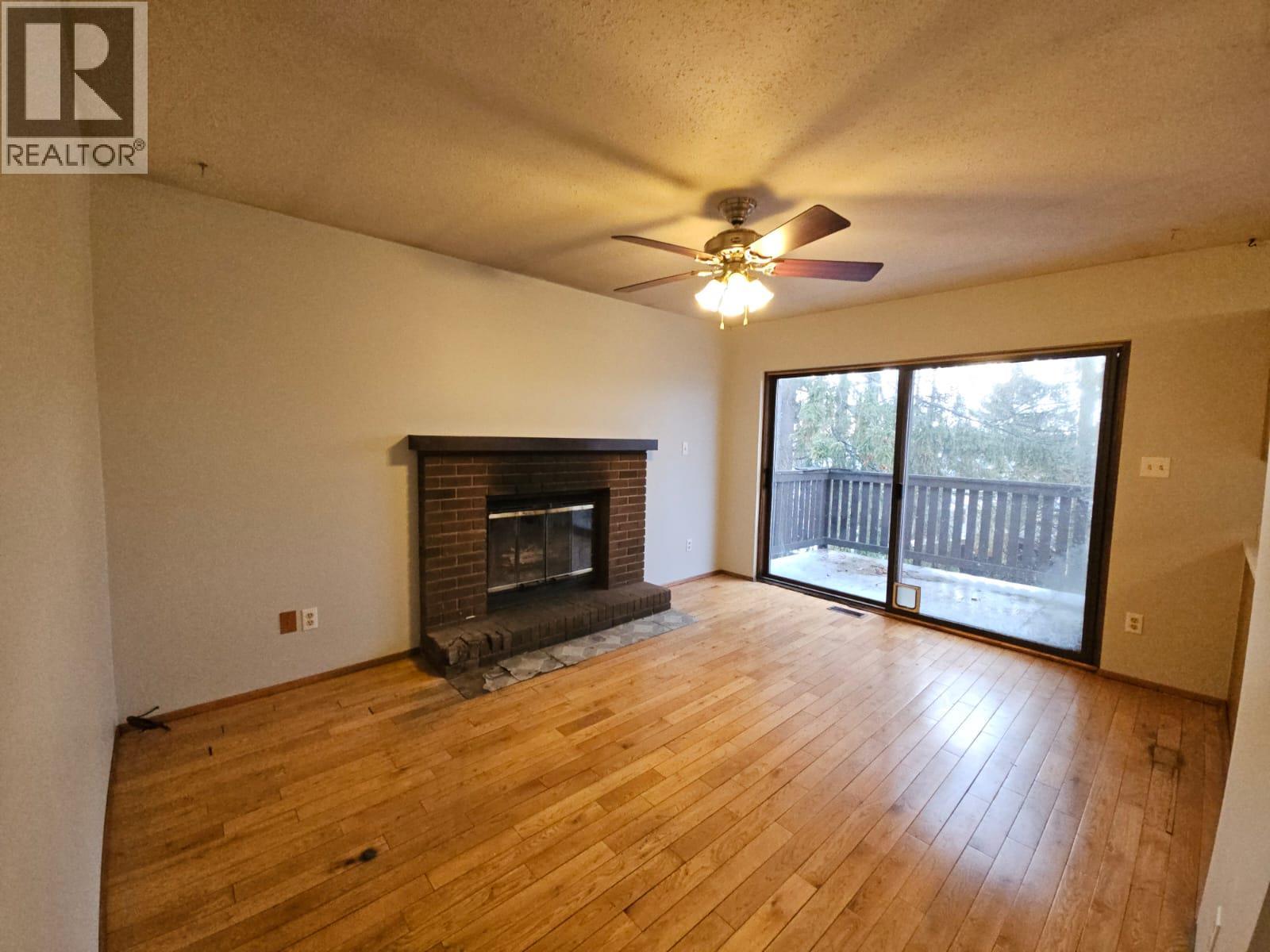 128 Kiskatinaw Crescent, Tumbler Ridge, British Columbia  V0C 2W0 - Photo 5 - 10366714