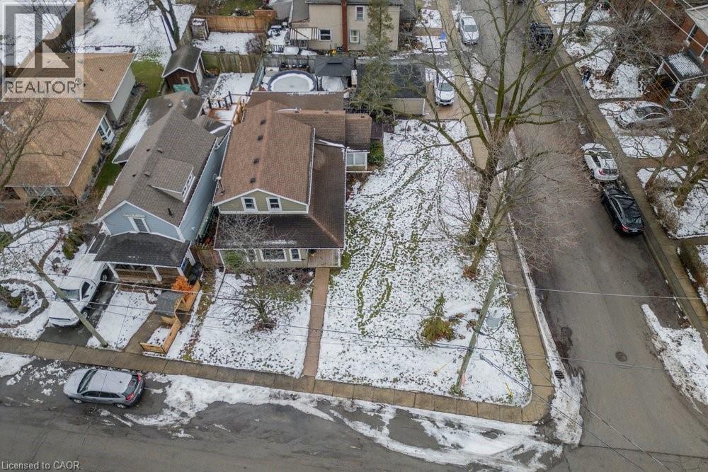 44 James Street, Dundas, Ontario  L9H 2J6 - Photo 32 - 40799725