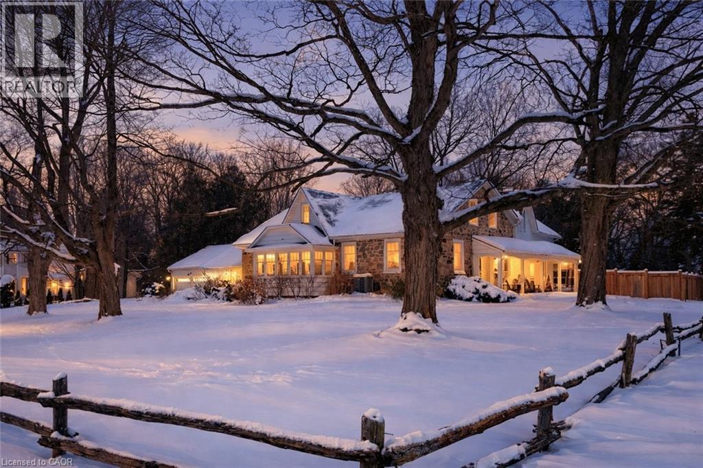 320 Whitmore Drive, Waterloo, Ontario  N2K 1X4 - Photo 1 - 40801841