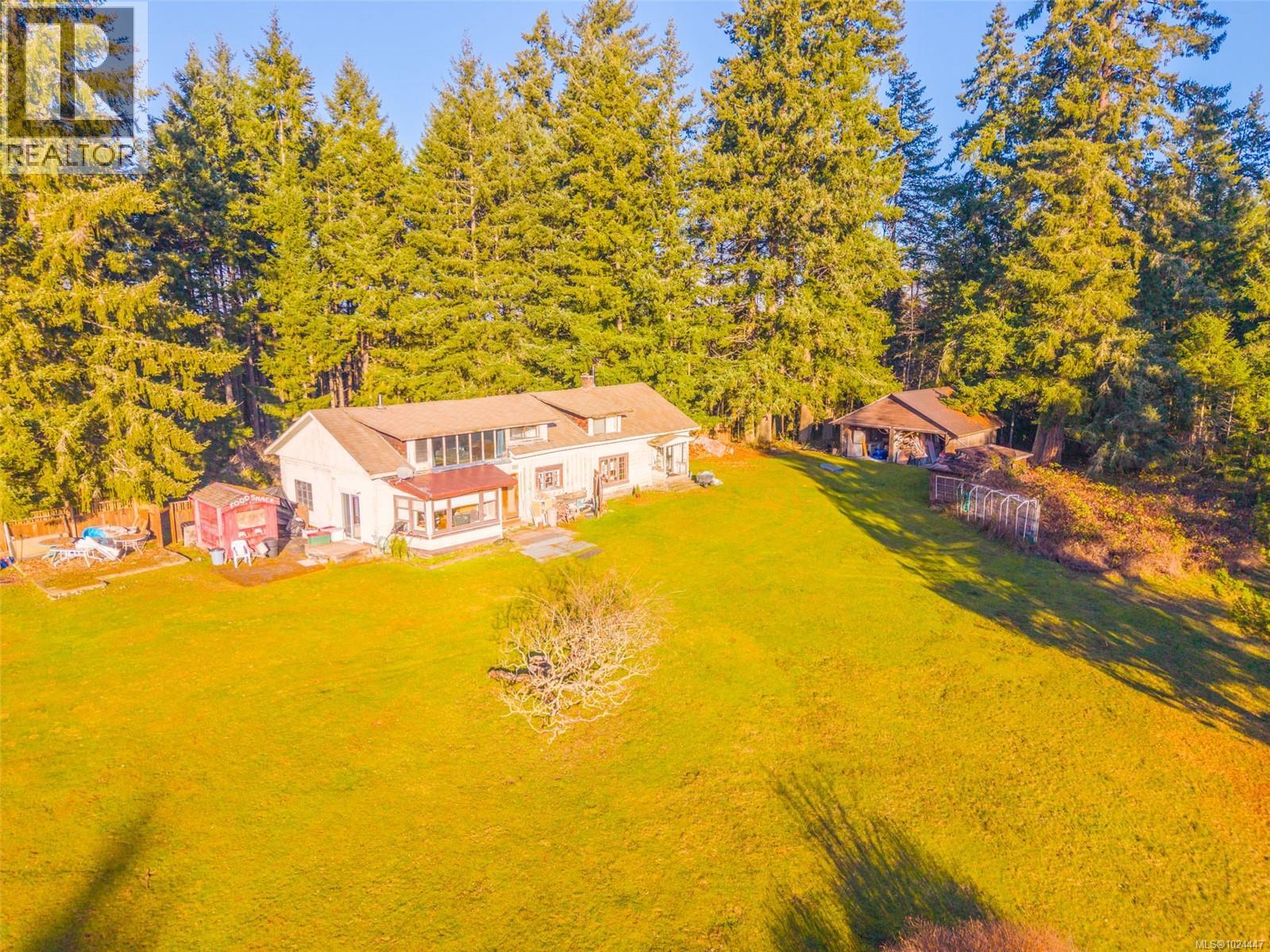 1980 Grafton Ave, Errington, British Columbia