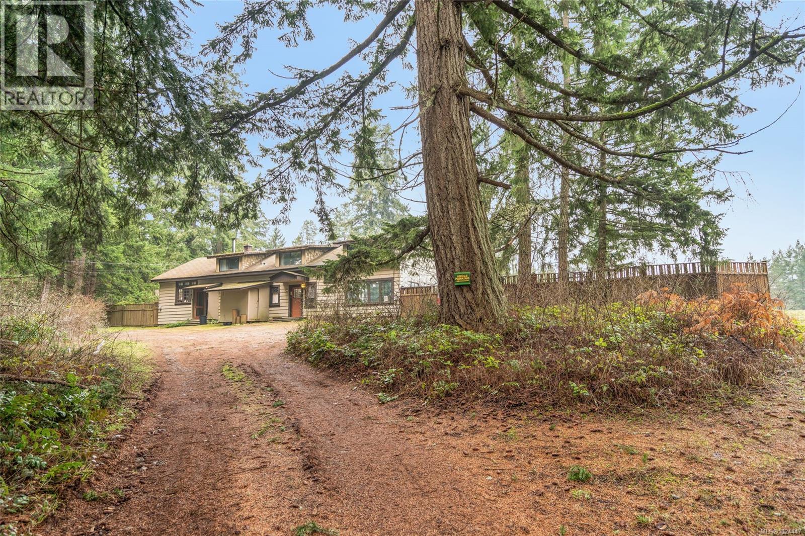 1980 Grafton Ave, Errington, British Columbia  V0R 1V0 - Photo 13 - 1024447