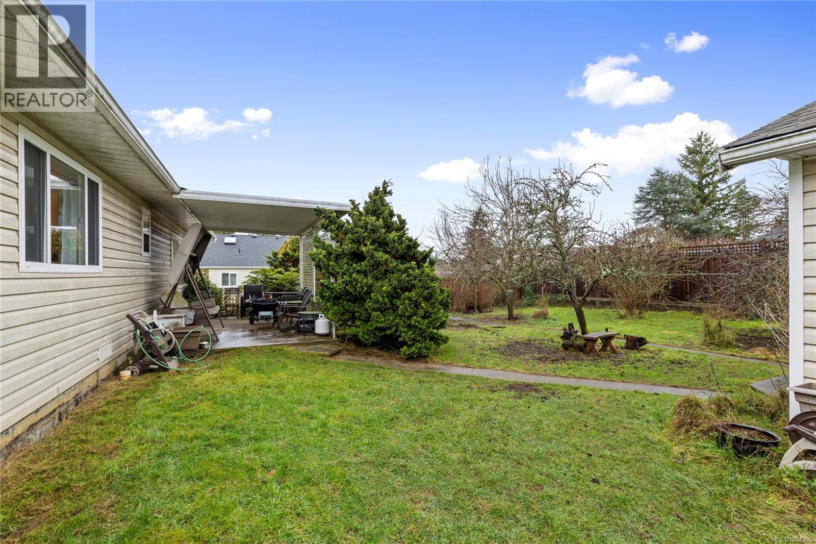 513 Rowan Dr, Qualicum Beach, British Columbia  V9K 1K1 - Photo 13 - 1024250