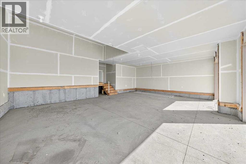 3 Lakewood Point, Strathmore, Alberta  T1P 0G7 - Photo 33 - A2282980