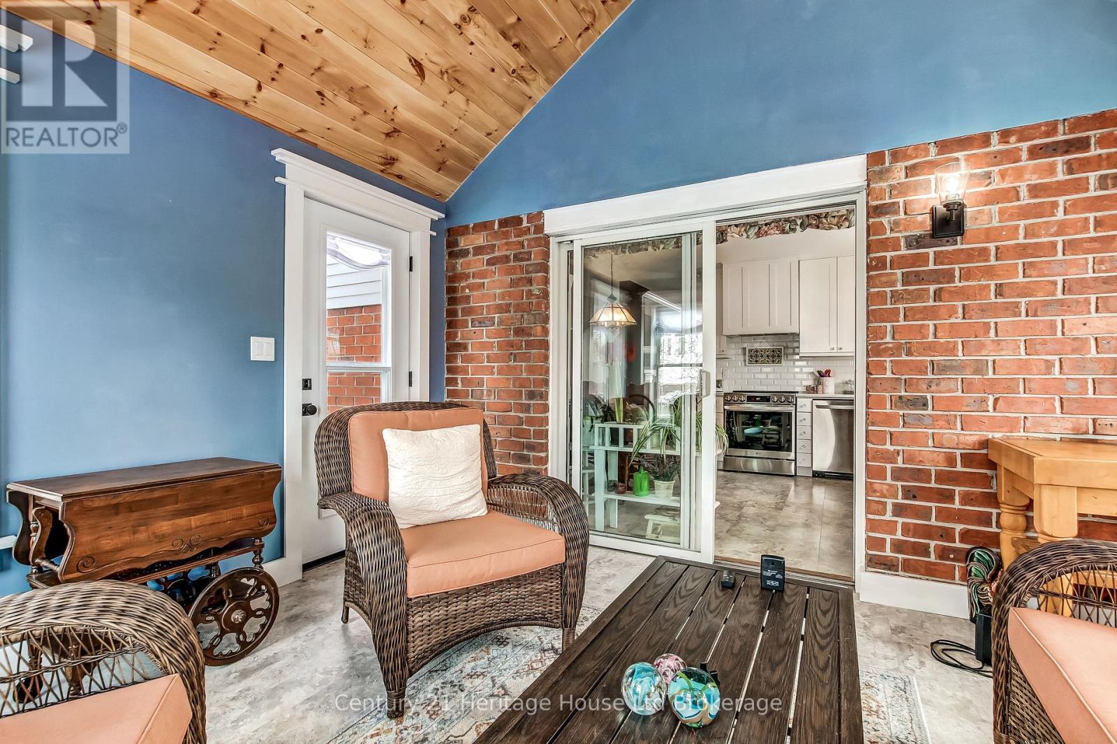 11 John Davies Drive, Woodstock, Ontario  N4T 1M9 - Photo 12 - X12750700