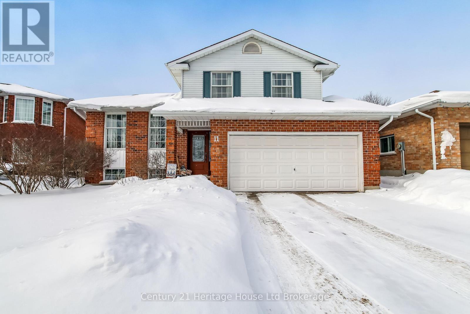 11 John Davies Drive, Woodstock, Ontario  N4T 1M9 - Photo 1 - X12750700