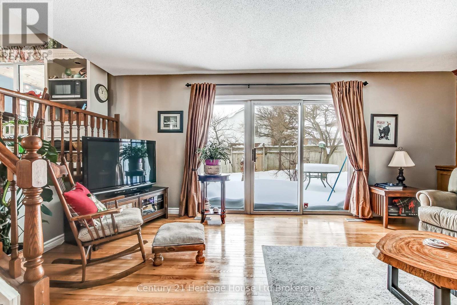 11 John Davies Drive, Woodstock, Ontario  N4T 1M9 - Photo 17 - X12750700