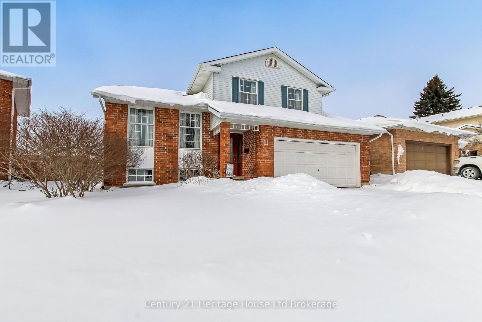 11 John Davies Drive, Woodstock, Ontario  N4T 1M9 - Photo 2 - X12750700