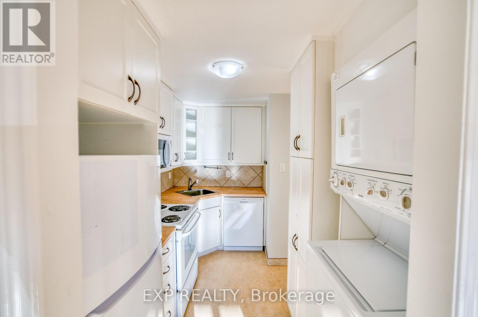 Unit 1 - 16 Sweetbriar Circle, Ottawa, Ontario  K2J 2K4 - Photo 14 - X12750524