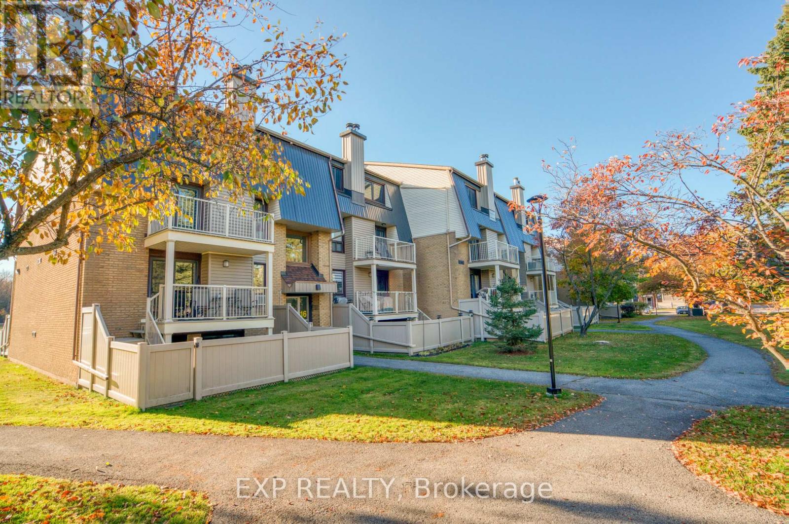 Unit 1 - 16 Sweetbriar Circle, Ottawa, Ontario  K2J 2K4 - Photo 4 - X12750524
