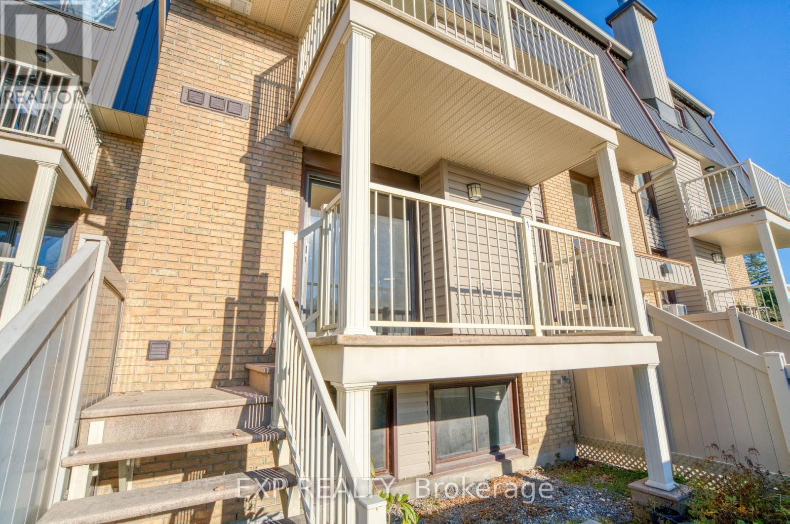 Unit 1 - 16 Sweetbriar Circle, Ottawa, Ontario  K2J 2K4 - Photo 6 - X12750524