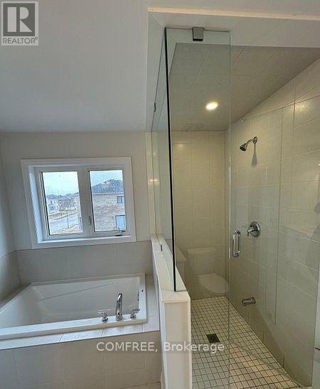 551 Bedi Drive, Woodstock (Woodstock - North), Ontario  N4T 0P1 - Photo 8 - X12750554