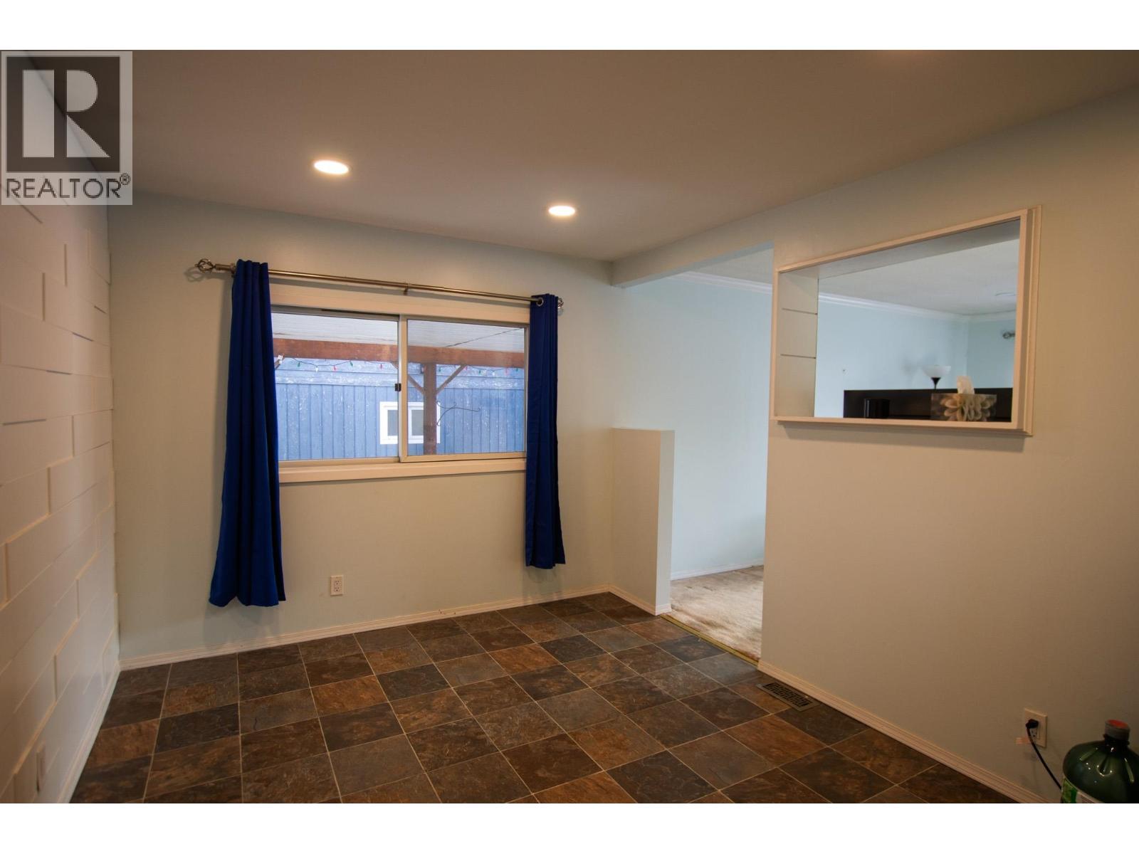 2720 Gogolin Road, Prince George, British Columbia  V2N 1M9 - Photo 3 - R3085576