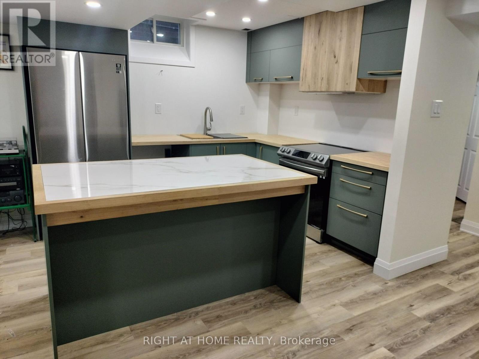 154 Peter Rupert Avenue W, Vaughan, Ontario  L6A 0Y5 - Photo 48 - N12749020