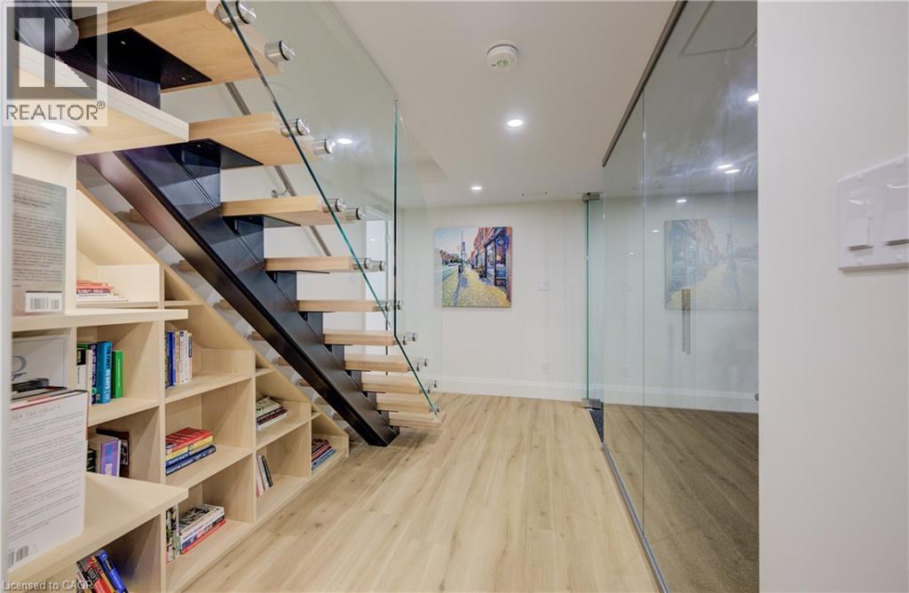 38 Academy Crescent, Waterloo, Ontario  N2L 5H7 - Photo 30 - 40802346