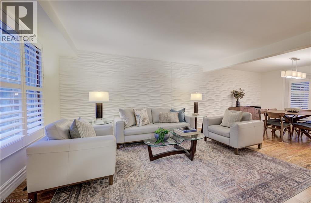 38 Academy Crescent, Waterloo, Ontario  N2L 5H7 - Photo 4 - 40802346