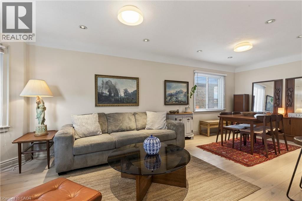 136 Hunter Street W, Hamilton, Ontario  L8P 1R1 - Photo 4 - 40801119