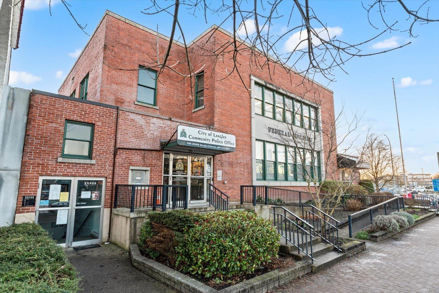 106 20408 DOUGLAS CRESCENT, langley, British Columbia