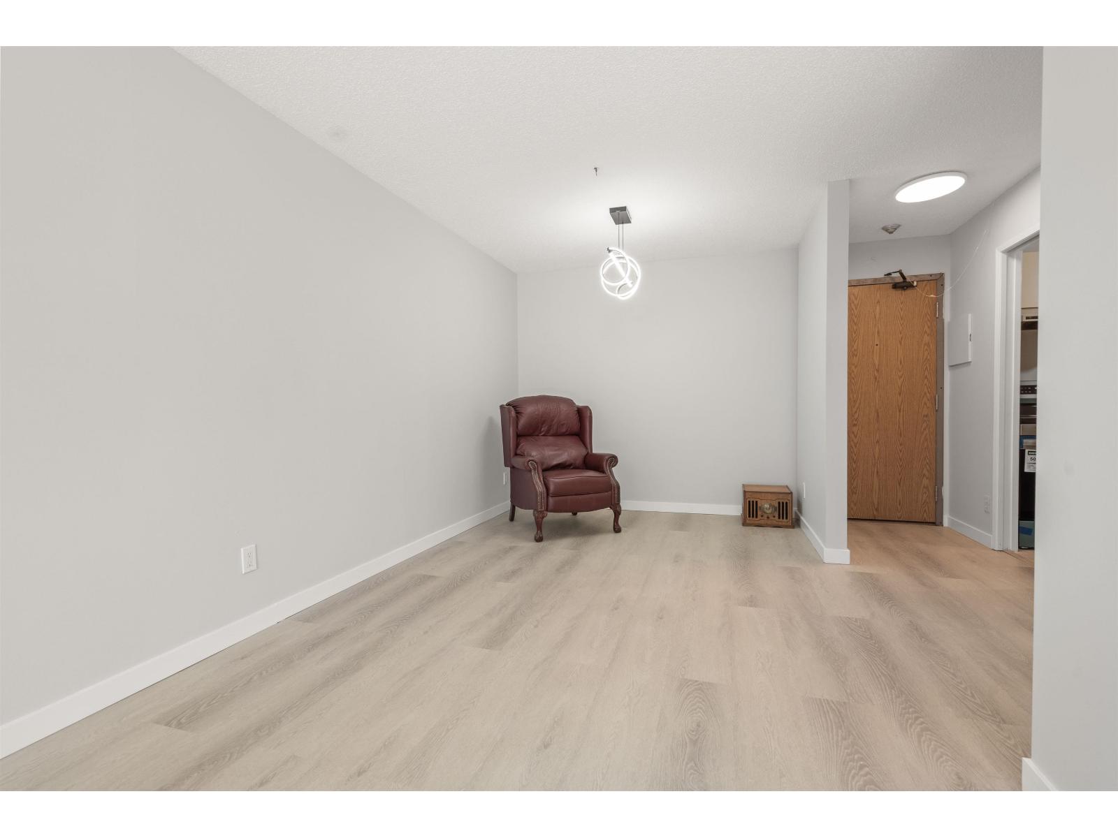 316 13507 96 Avenue, Surrey, British Columbia  V3V 7P3 - Photo 2 - R3054993