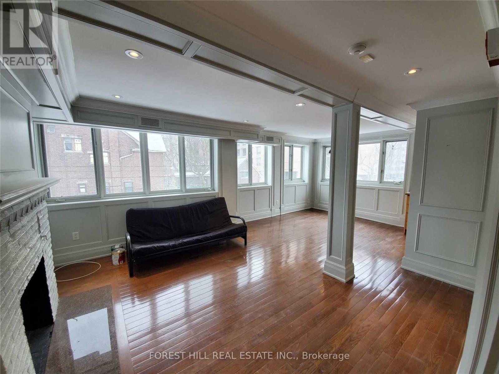 3 - 216 Heath Street, Toronto, Ontario  M5P 1N7 - Photo 7 - C12750496