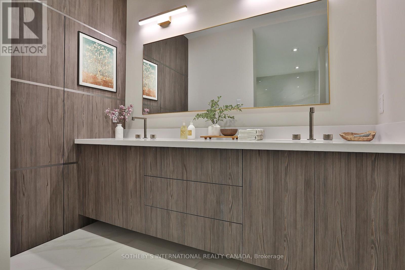 1101 - 99 Avenue Road, Toronto, Ontario  M5R 2G5 - Photo 14 - C12750506