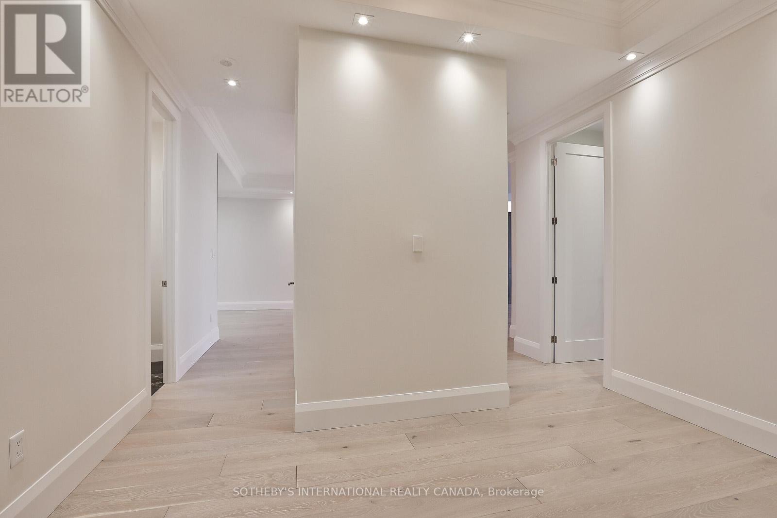 1101 - 99 Avenue Road, Toronto, Ontario  M5R 2G5 - Photo 5 - C12750506